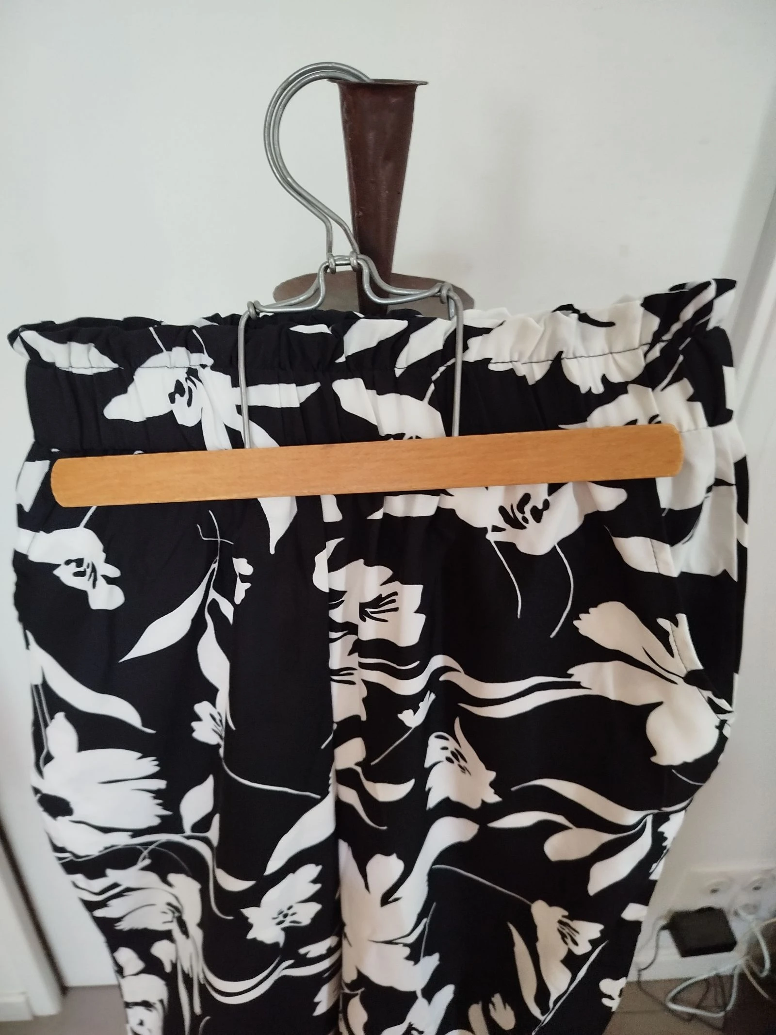 Calça fluida cropped – photo 4